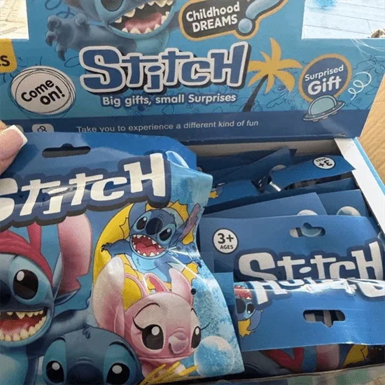 שקית הפתעה סקווישי +קלף סטיץ